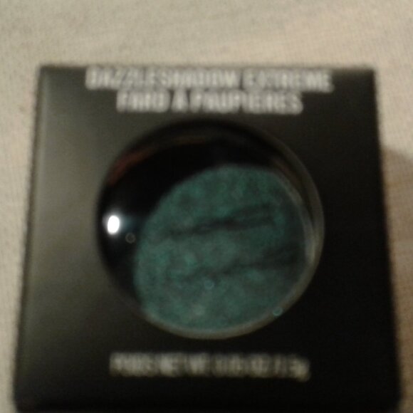 NEW! Mac Eyeshadows (10) - Picture 6 of 16